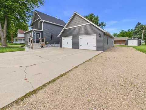 Exterior - 503 Main St E, Freeport, MN 56331 photo 3 of 14
