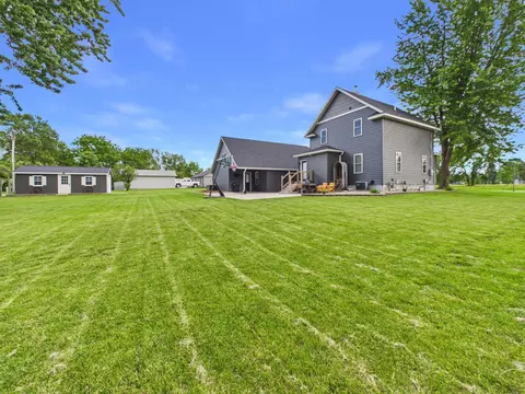 Exterior - 503 Main St E, Freeport, MN 56331 photo 8 of 14