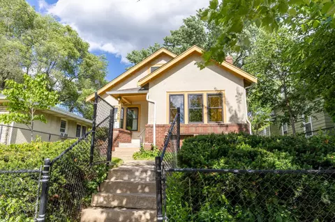 3706 Dupont Ave N, Minneapolis, MN 55412