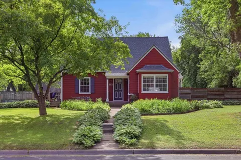 112 Franklin Ave NW, Watertown, MN 55388