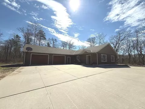 21641 Duck Lake Dr, Menahga, MN 56464