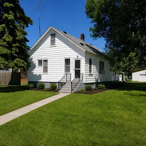 120 Rand St, Holloway, MN 56249