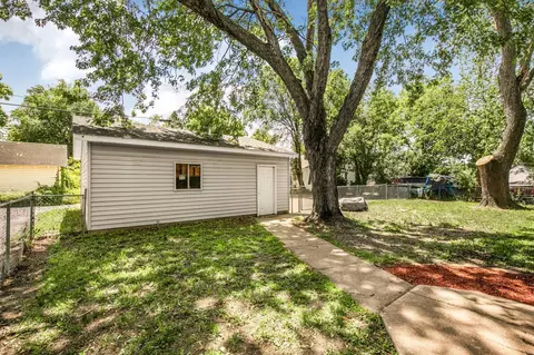 Exterior - 656 E Saint Germain St, Saint Cloud, MN 56304 photo 11 of 12