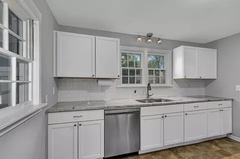 Kitchen - 656 E Saint Germain St, Saint Cloud, MN 56304 photo 2 of 4