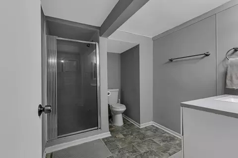 Bath - 656 E Saint Germain St, Saint Cloud, MN 56304 photo 2 of 3