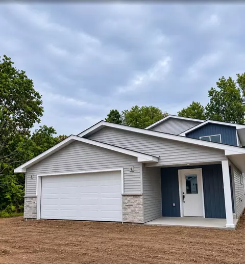 2755 229th Ln NW, Saint Francis, MN 55070