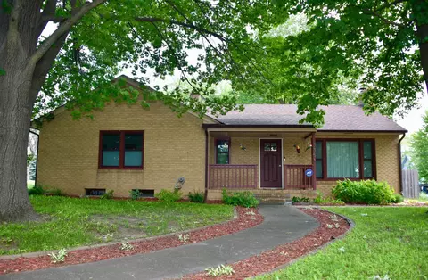 335 2nd Ave SW, Milaca, MN 56353