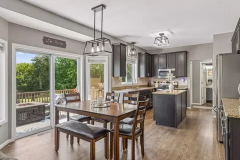 624 Dundee Ave, River Falls, WI 54022