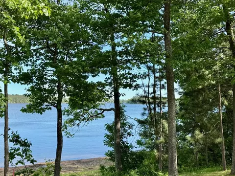 4826 Lazy Pine Rd, Moose Lake, MN 55767