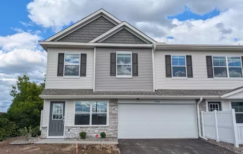 3088 Hemlock St, Little Canada, MN 55117