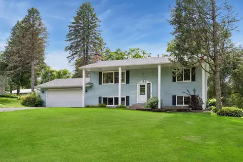 5900 Afton Rd, Excelsior, MN 55331