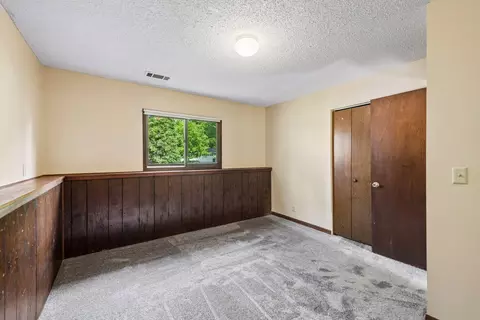 Bedroom - 5900 Afton Rd, Shorewood, MN 55331 photo 7 of 8