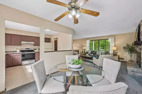 Dining - 5900 Afton Rd, Shorewood, MN 55331 photo 3 of 3