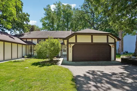 15229 Buchanan Ct, Eden Prairie, MN 55344