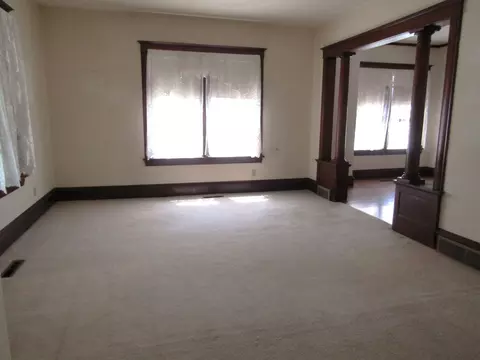Living - 507 N 3rd St, Montevideo, MN 56265 photo 3 of 5