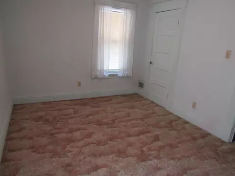Bedroom - 507 N 3rd St, Montevideo, MN 56265 photo 8 of 8