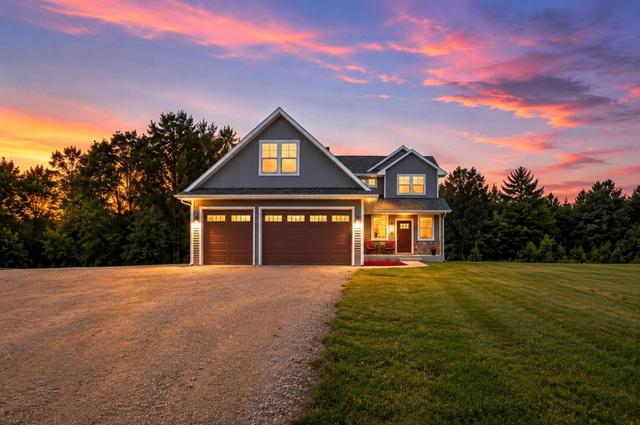 1998 57th St, Somerset, WI 54025