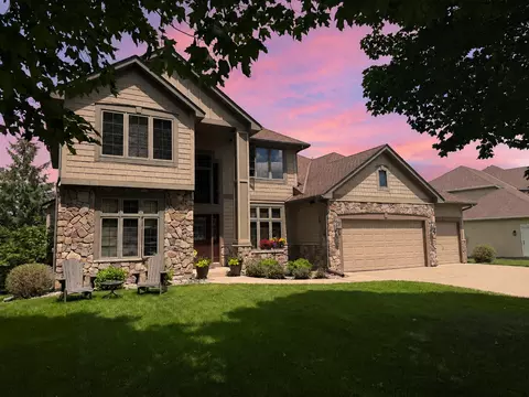 5606 Alexandra Dr, Mound, MN 55364
