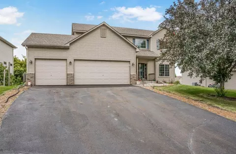 2051 River Bend Trl, Mayer, MN 55360
