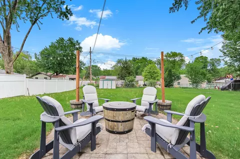 1815 Walnut St, Hastings, MN 55033