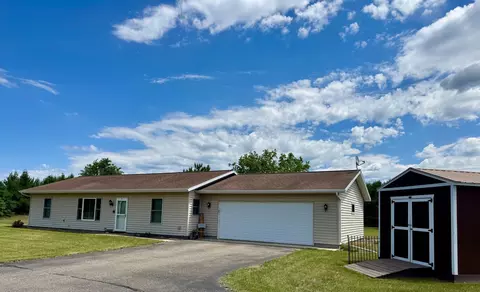 21304 Farm View Dr, Park Rapids, MN 56470