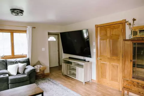 Entry Way - 403 Main St E, Cavalier, ND 58220 photo 1 of 5