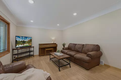 Living - 735 E 4th St, Litchfield, MN 55355 photo 1 of 3