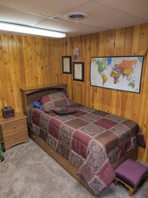 Bedroom - 33434 Country Loop, Wadena, MN 56482 photo 7 of 8