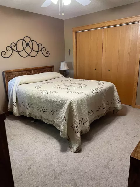 Bedroom - 33434 Country Loop, Wadena, MN 56482 photo 4 of 8