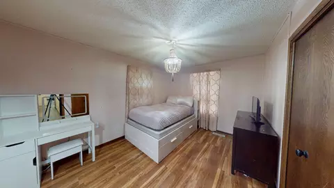 Bedroom - 1301 9th St SE, Willmar, MN 56201 photo 3 of 7
