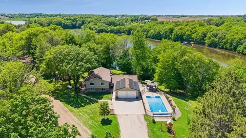 1233 Crofoot Ave NW, Buffalo, MN 55313