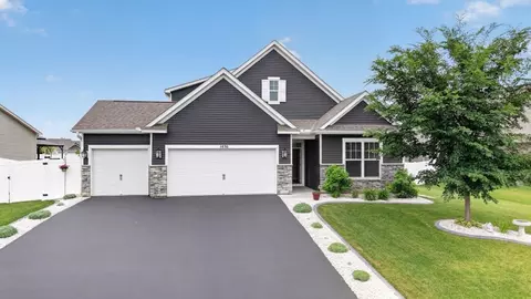 1436 Independence Curv, Delano, MN 55328