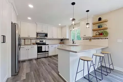 15620 Dolomite St NW, Anoka, MN 55303