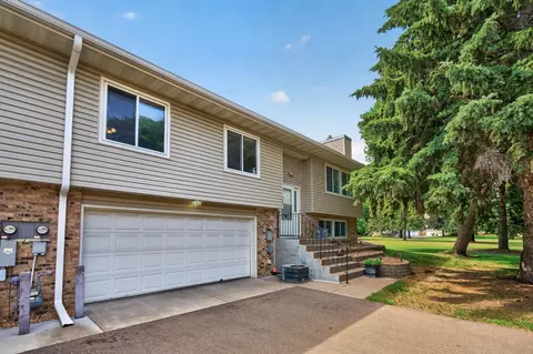 929 94th Ave NE, Blaine, MN 55434