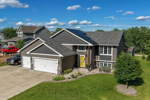 494 Northern Lights Dr, Prescott, WI 54021