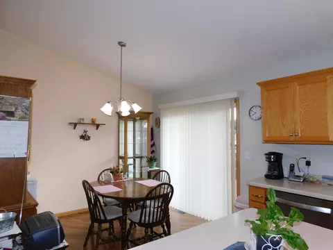 Dining - 12340 44th Ave, Becker, MN 55308 photo 2 of 2