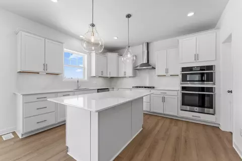Kitchen - 19949 68th Pl, Corcoran, MN 55340 photo 2 of 3