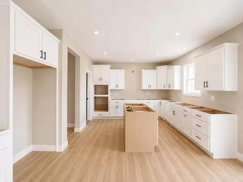 Kitchen - 19949 68th Pl, Corcoran, MN 55340 photo 1 of 3