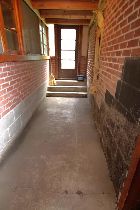 Entry Way - 616 7th St NE, Staples, MN 56479 photo 3 of 3
