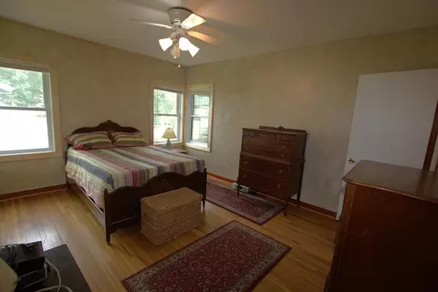 Bedroom - 616 7th St NE, Staples, MN 56479 photo 2 of 4