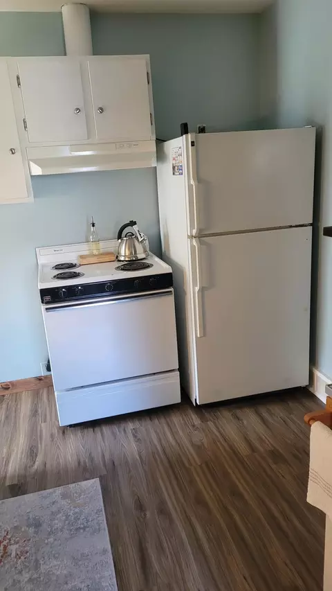 Kitchen - 515 Snell Ave, Pine River, MN 56474 photo 2 of 2
