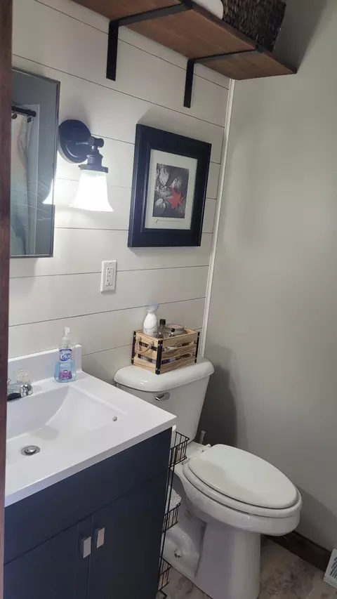 Bath - 515 Snell Ave, Pine River, MN 56474 photo 1 of 1