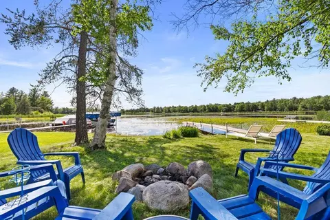 31527 Stewarts Bay Dr, Pequot Lakes, MN 56472