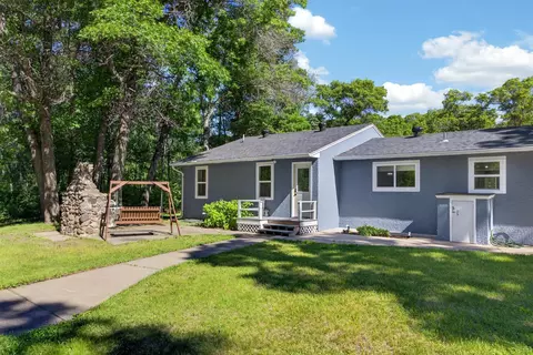 Exterior - 5335 Pine Beach Rd, Brainerd, MN 56401 photo 3 of 8