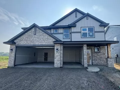 18357 Gladiator Dr, Lakeville, MN 55044