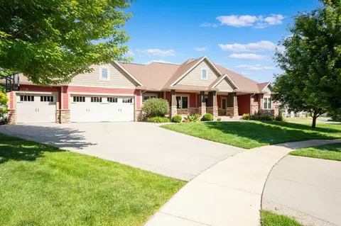 1133 Maplebeck Enclave NE, Byron, MN 55920