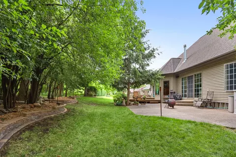 Exterior - 1443 18th Ave NW, Faribault, MN 55021 photo 11 of 12
