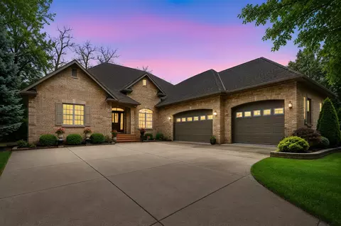 1443 18th Ave NW, Faribault, MN 55021