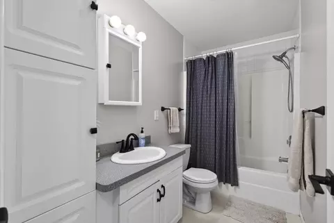 Bath - 413 Nathan Ln N, Champlin, MN 55316 photo 5 of 5