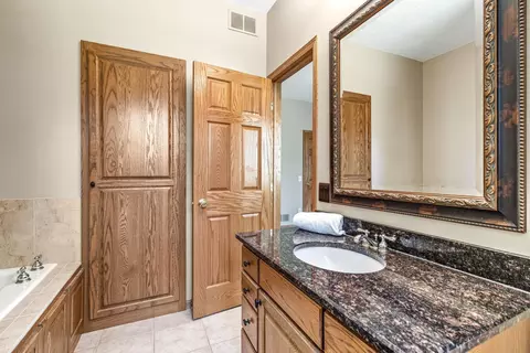Bath - 2591 290th St E, Randolph, MN 55065 photo 1 of 6